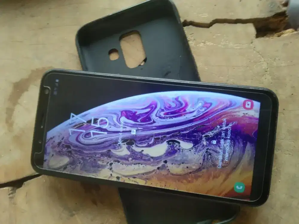 Samsung A6 thn 2018 3/32GB.