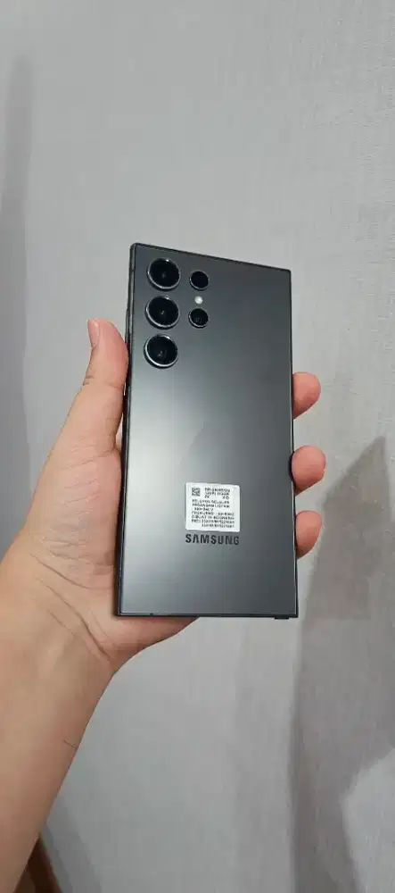 Samsung S24 Ultra 12/512 GB