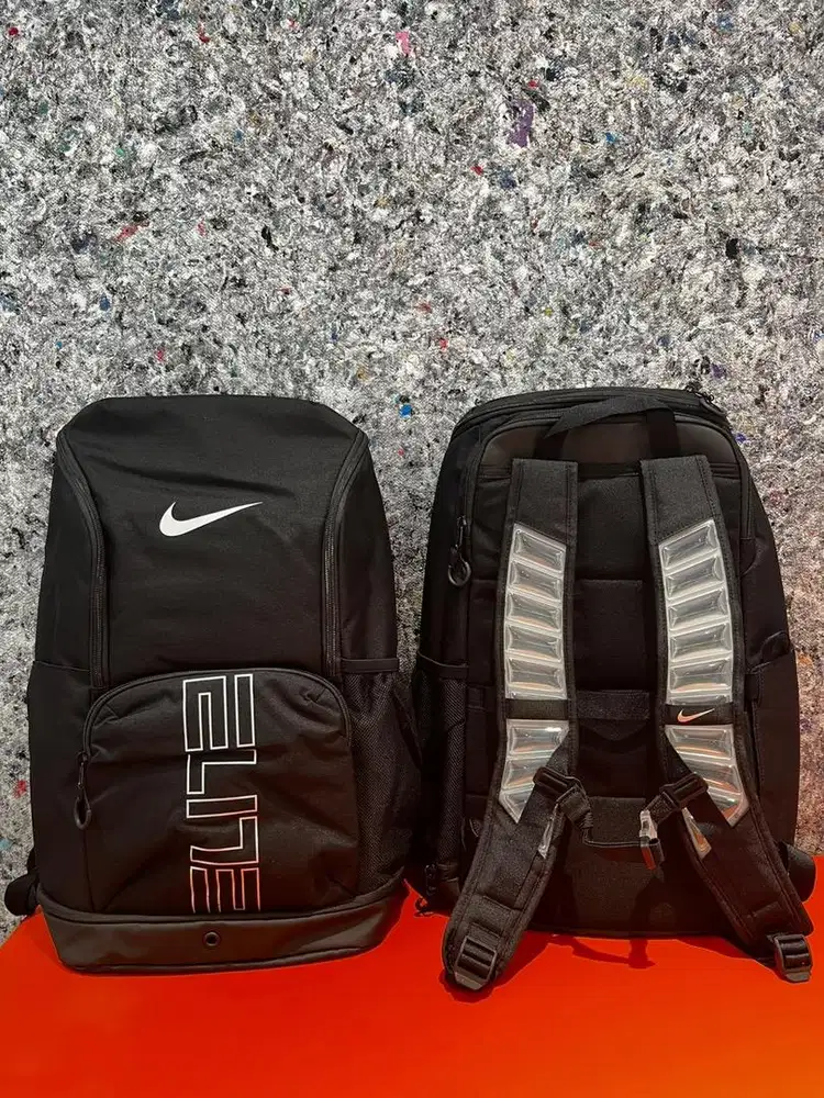 BNIB Tas Nike Varsity V3 Elite Backpack colour BLACK