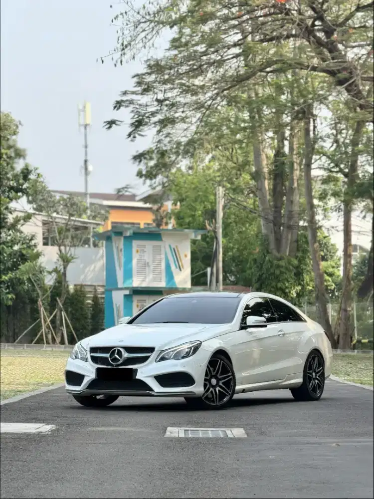 CASH Mercedes-Benz E400 Coupe 2014 Great Condition