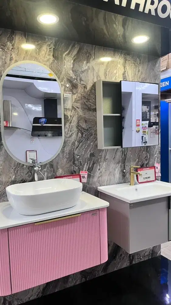 Kaca rias wc/ kamar mandi