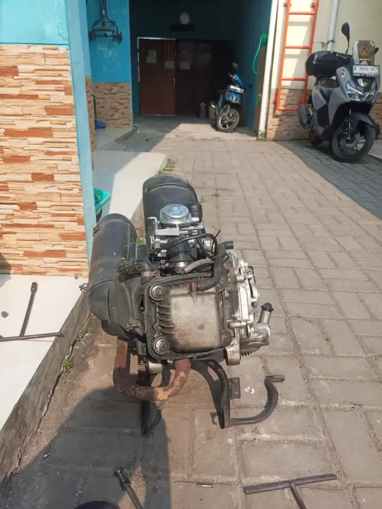 Jasa bengkel motor