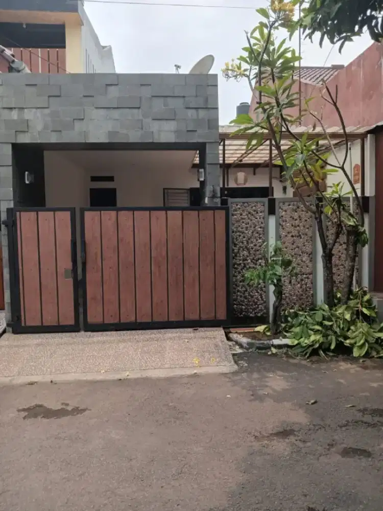 Disewakan Rumah di VBI 25jt/thn