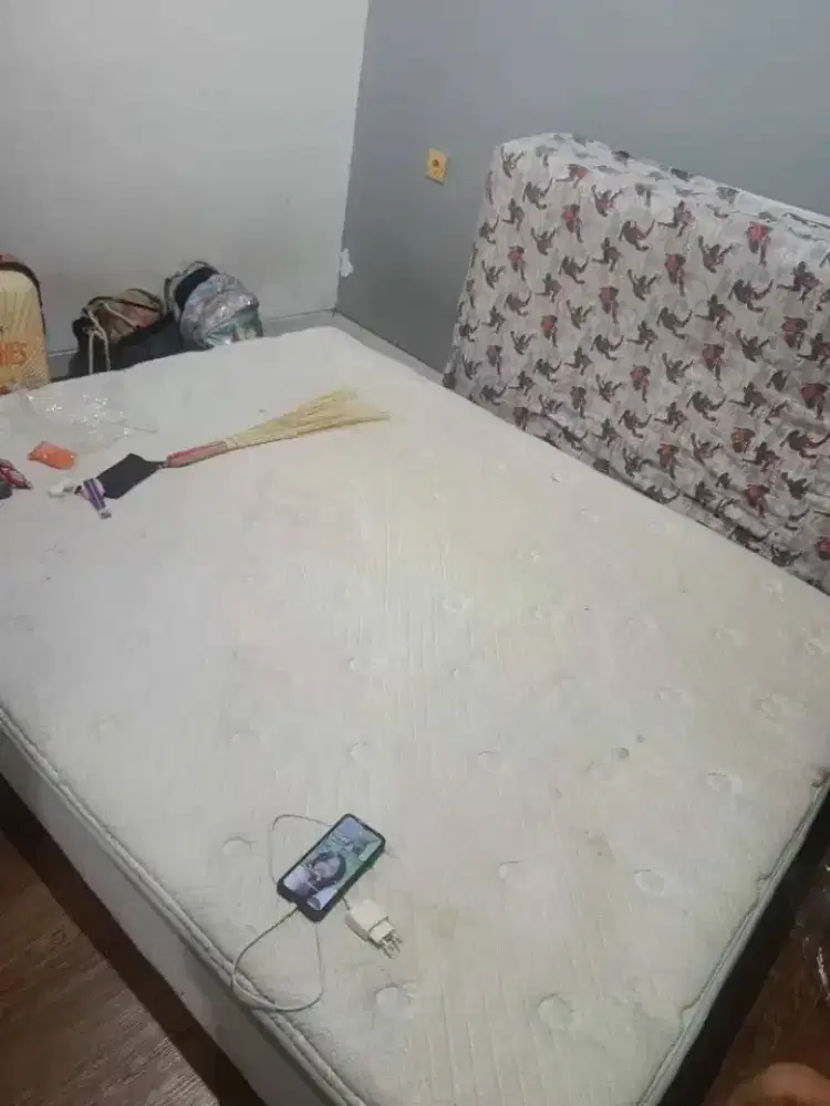 DIJUAL KASUR SPRINGBED MURAH