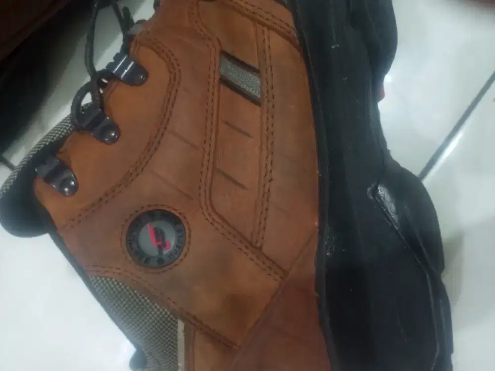 Redwing size 45 original pl pribadi