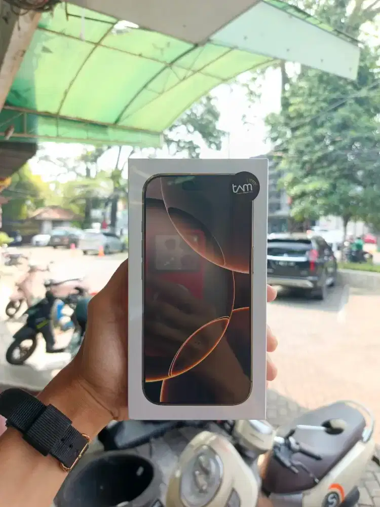 iPhone 16 Promax 1TB Free Adaptor New Segel Cicilan 0% Garansi 1 Tahun