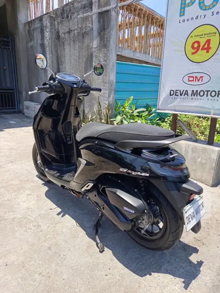 Stylo 160 hitam Deva motor