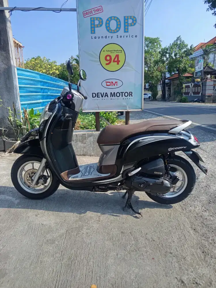 Scoopy 2018 hitam Deva motor DP 2 juta