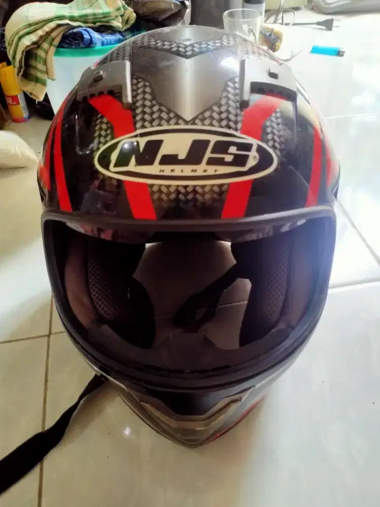 Helm NJS tanpa visor layak pakai size L