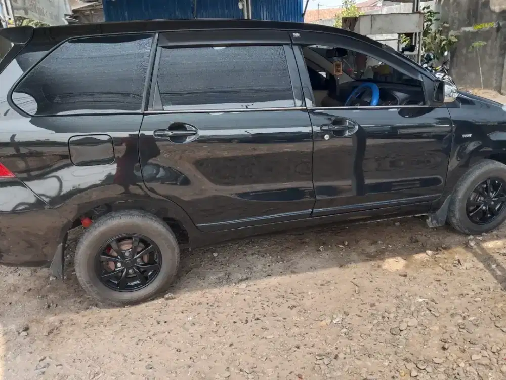 BismillahJual mobil Avanza tipe G manual 2012 surat2 lngkp STNK BPKB
