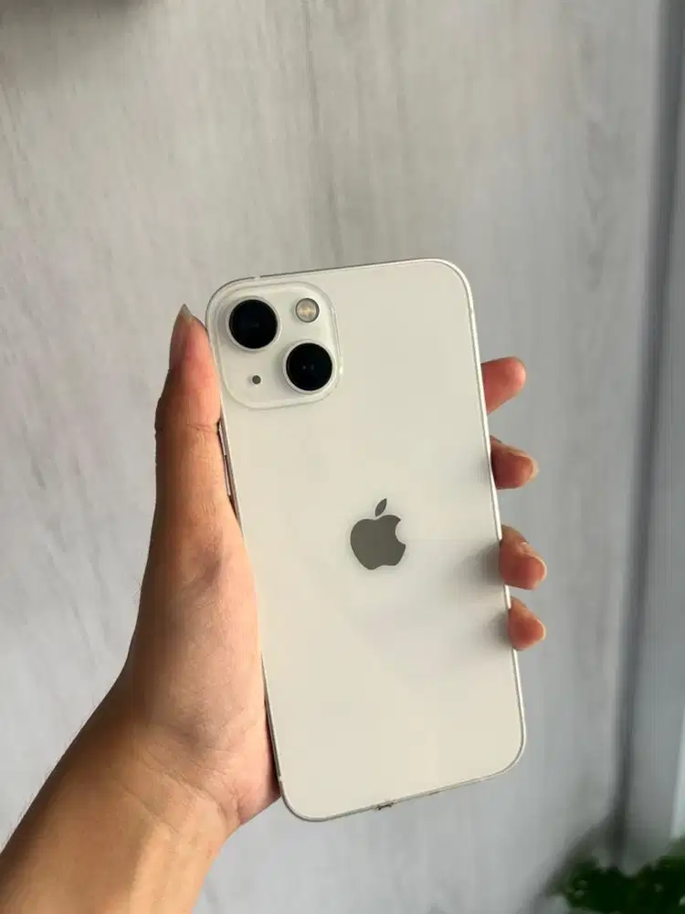 iPhone 13 Basic Putih
