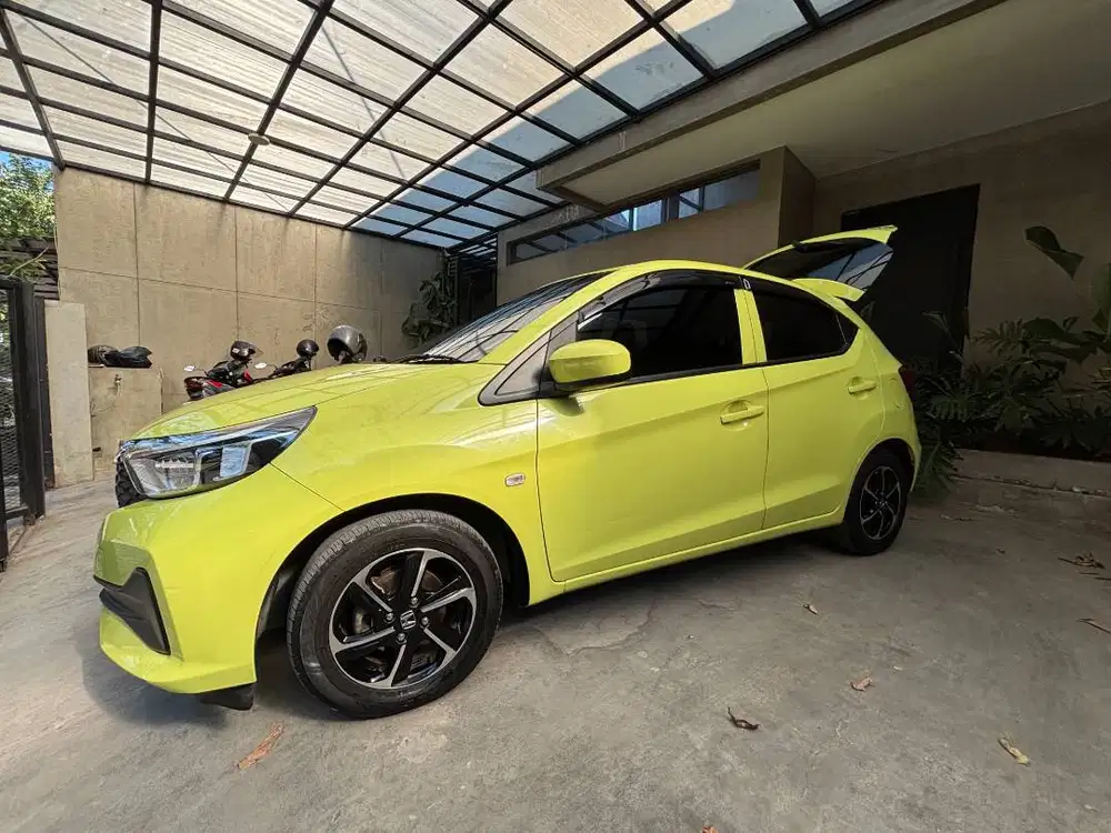Brio Satya E Manual 2023 Warna Elektrik Lime