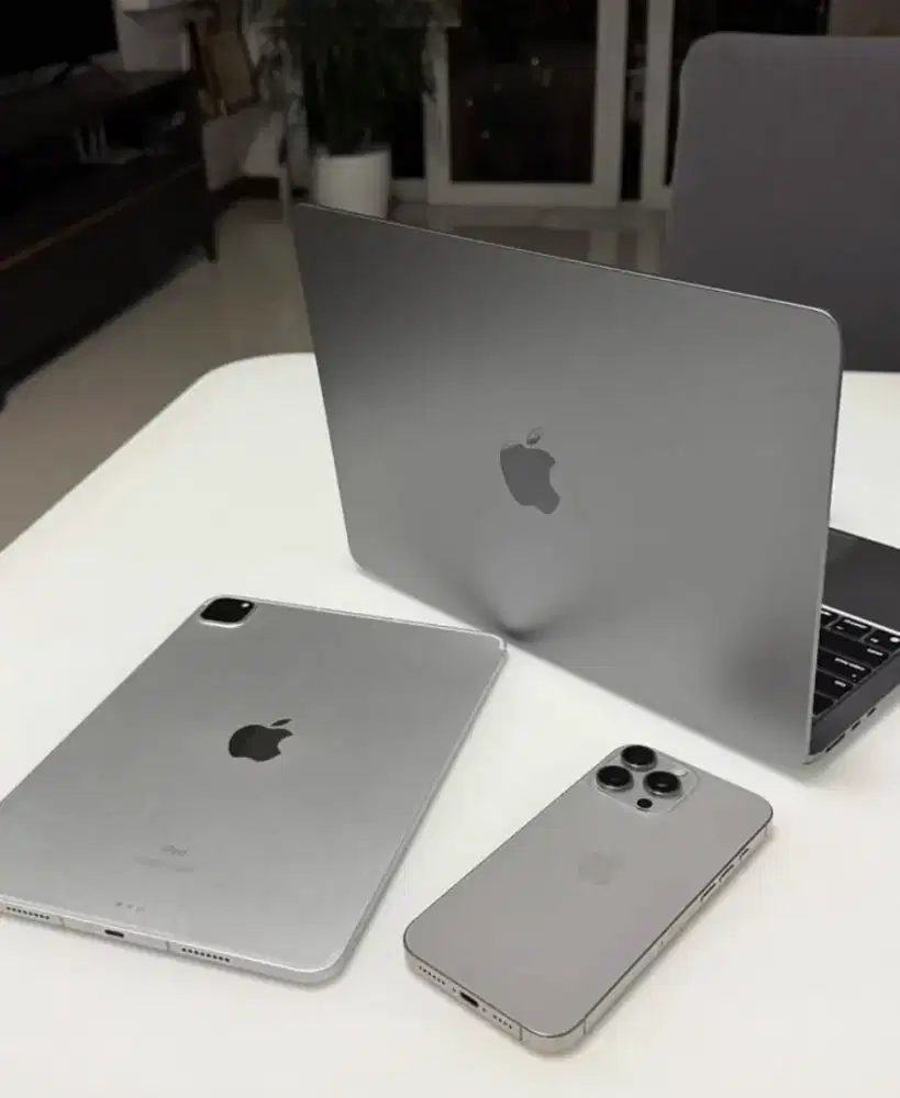 Dibeli Macbook Pro Air M1 M2 M3 M4  M5 Bagus/ Rusak kami terima