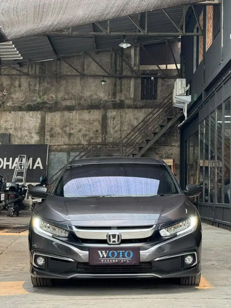 [ KM 41rb ] Honda Civic 1.5 Turbo ES Sedan CVT 2019