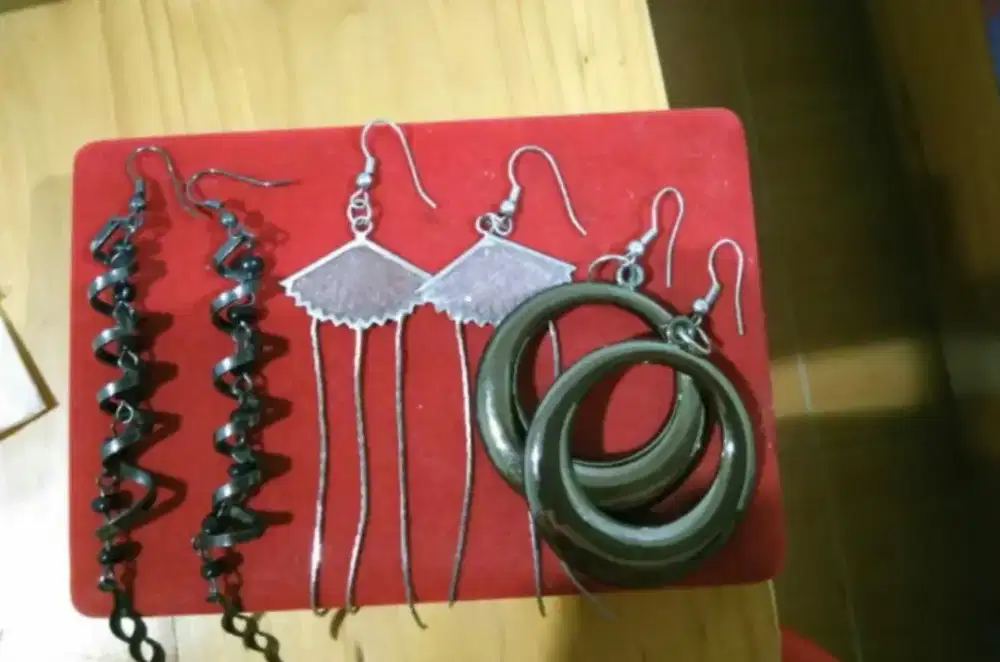 Anting modis kekinian dan murah