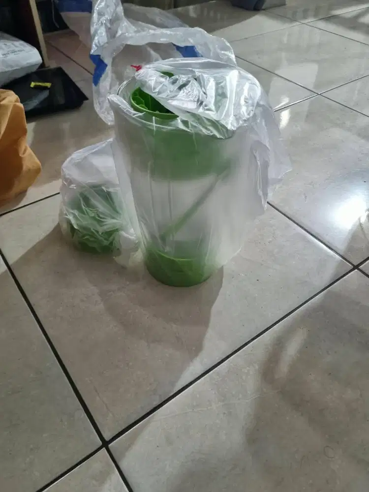 Blender Cosmos Kondisi Second seperti Baru