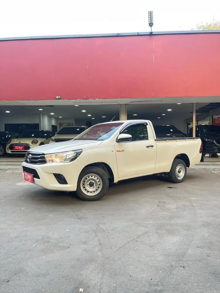 Toyota Hilux PU 2.4 Diesel MT 2020