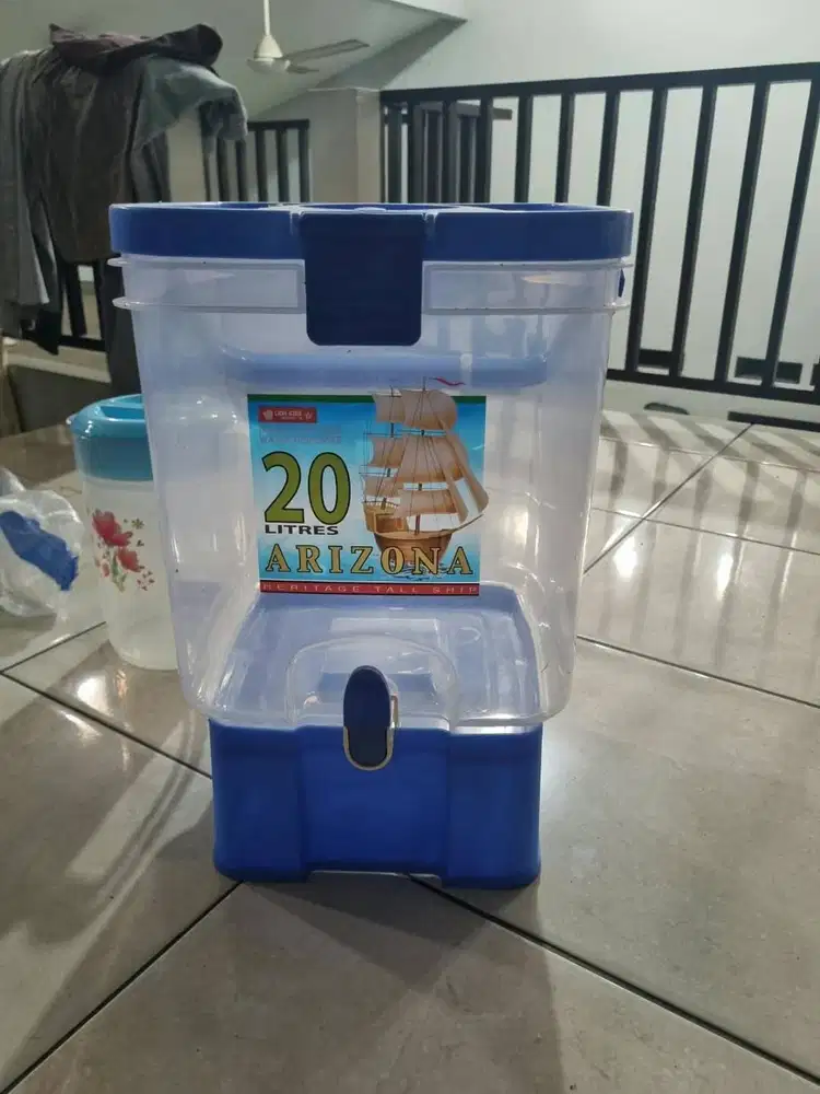 Dispenser 20L Lion Star
