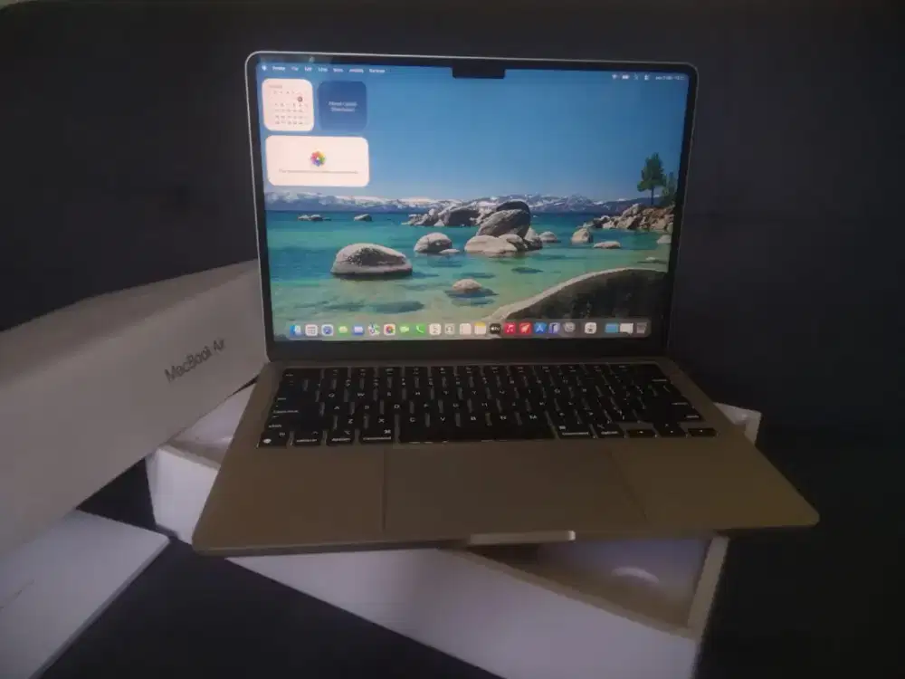 Macbook Air M2 2022
