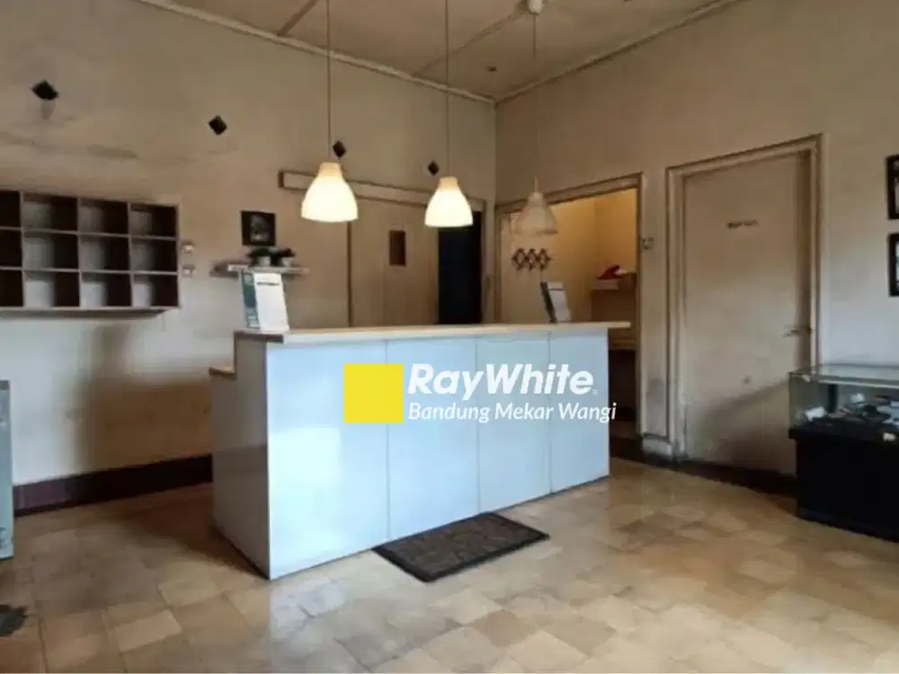 DIJUAL / DISEWAKAN RUANG USAHA STRATEGIS & HITUNG TANAH PUSAT KOTA BANDUNG