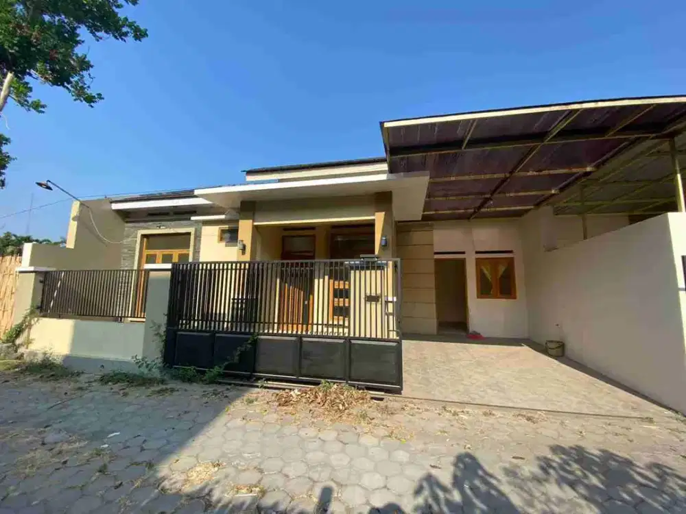 di jual rumah baturan colomadu