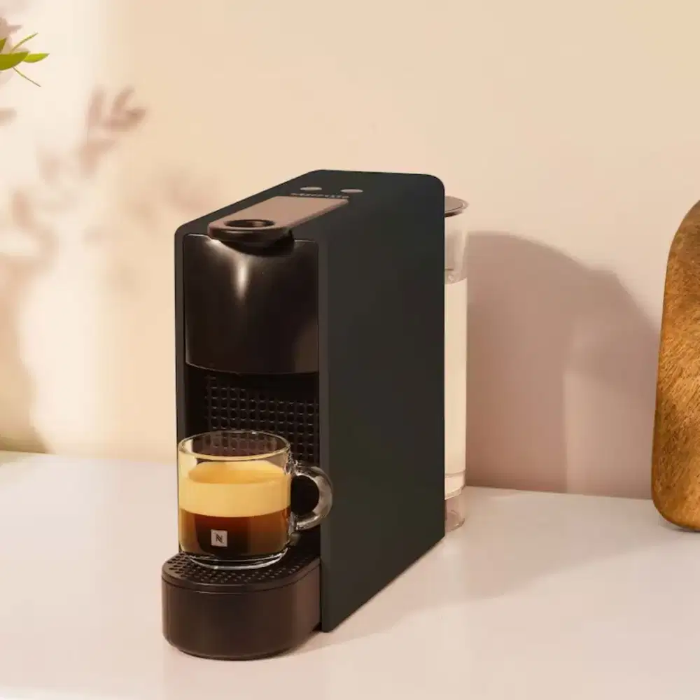 Mesin Kopi / Coffee Maker Nespresso C30