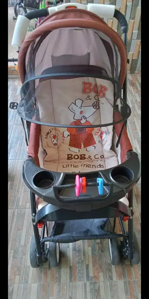 Stroller bayi bekas masih gress
