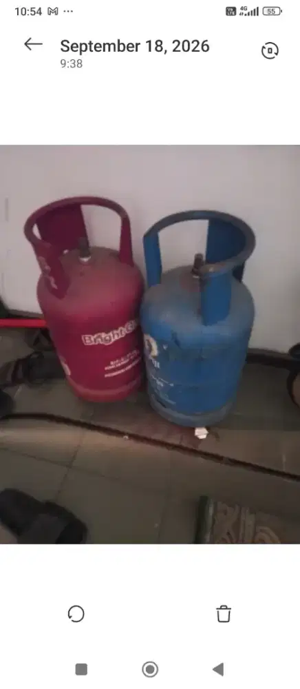 2 Tabung Gas 12 kg ( Bright Dan Elpiji )