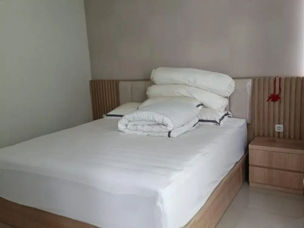 AUD.A081 Rumah Northwest Lake, Citraland Design Modern, Murah