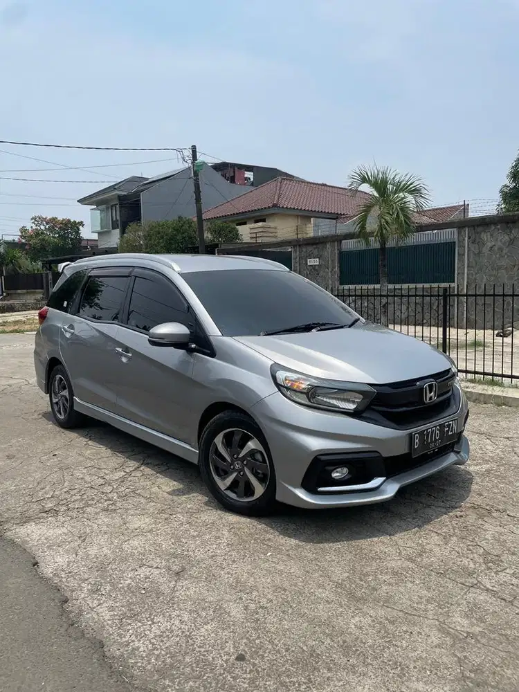 Honda Mobilio RS 2017 Bensin