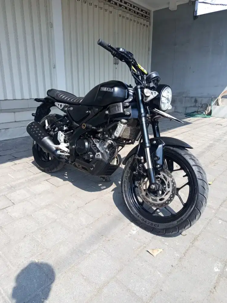 Xsr hitam 2020 bisa kredit Deva motor