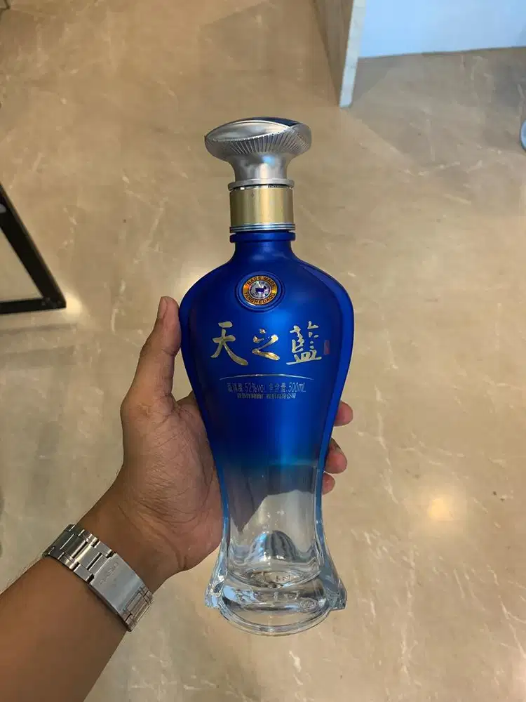 Botol bekas hias