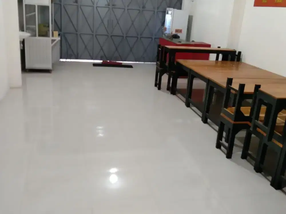 Disewakan Ruko 2 Lantai Jebres Solo