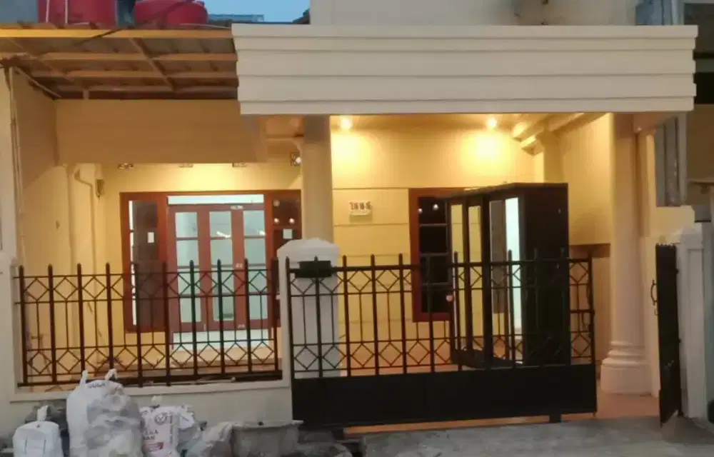 Di Jual Rumah Kondisi Istimewa Terawat di Limus Pratama Regency.