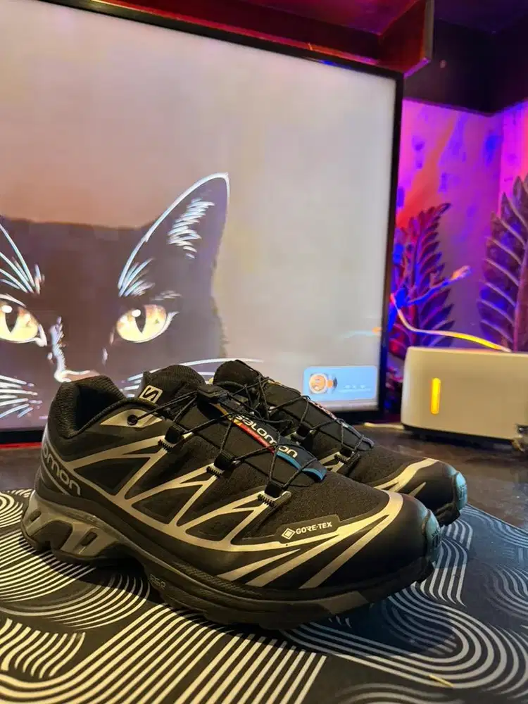 Salomon Gore-Tex Trail Shoes Black | Size 44 | No Box