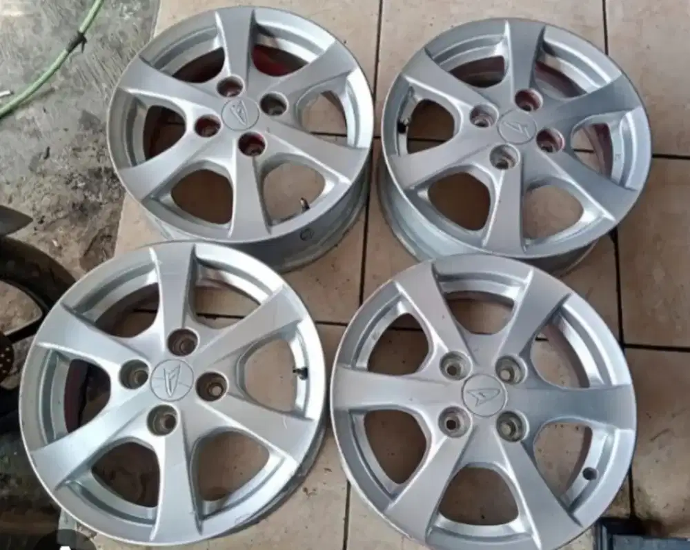 Velg OEM Daihatsu Ayla