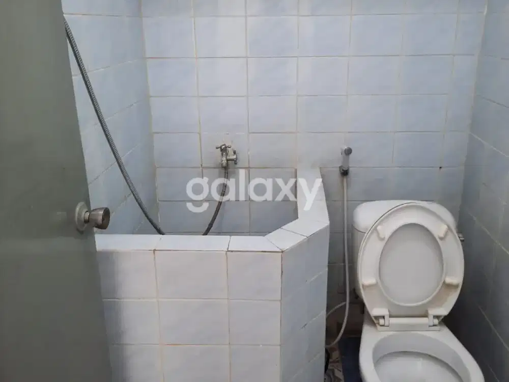 Jual rumah lebar 8m di Pondok Candra