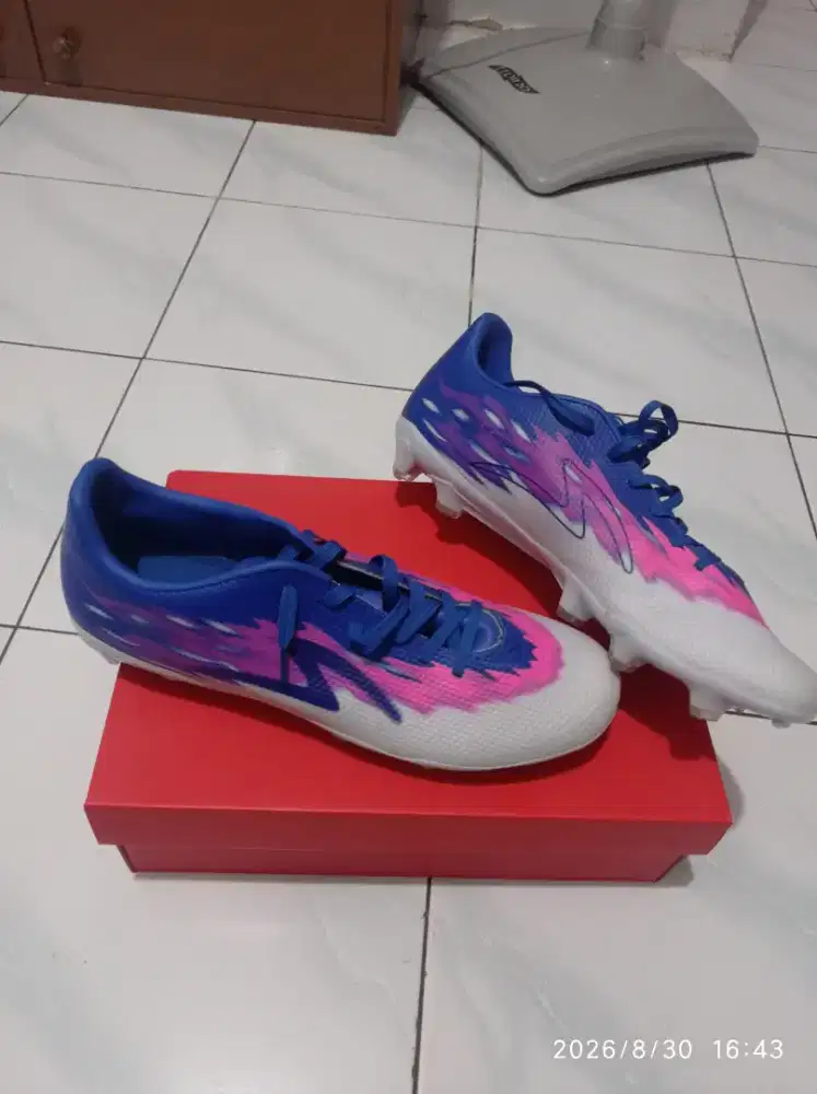 Specs Alpha Fury FG