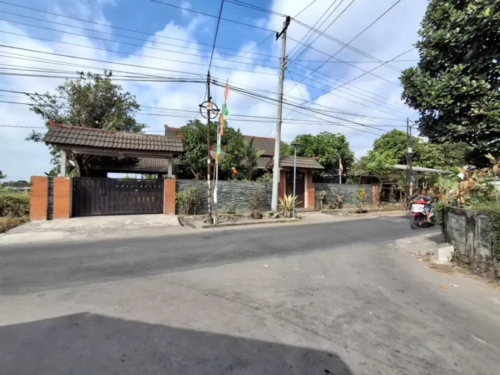 Rumah Siap Huni Tanah Lega Dekat Tol Purwomartani Jogja