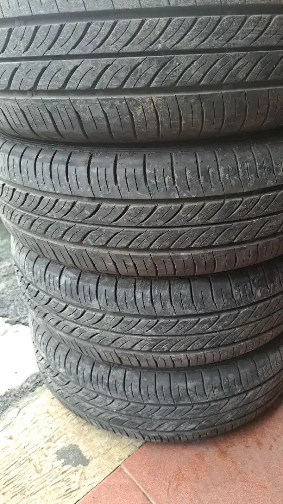 Ban 175 65 r14 dunlop like new brio jazz city agya ayla calya sigra
