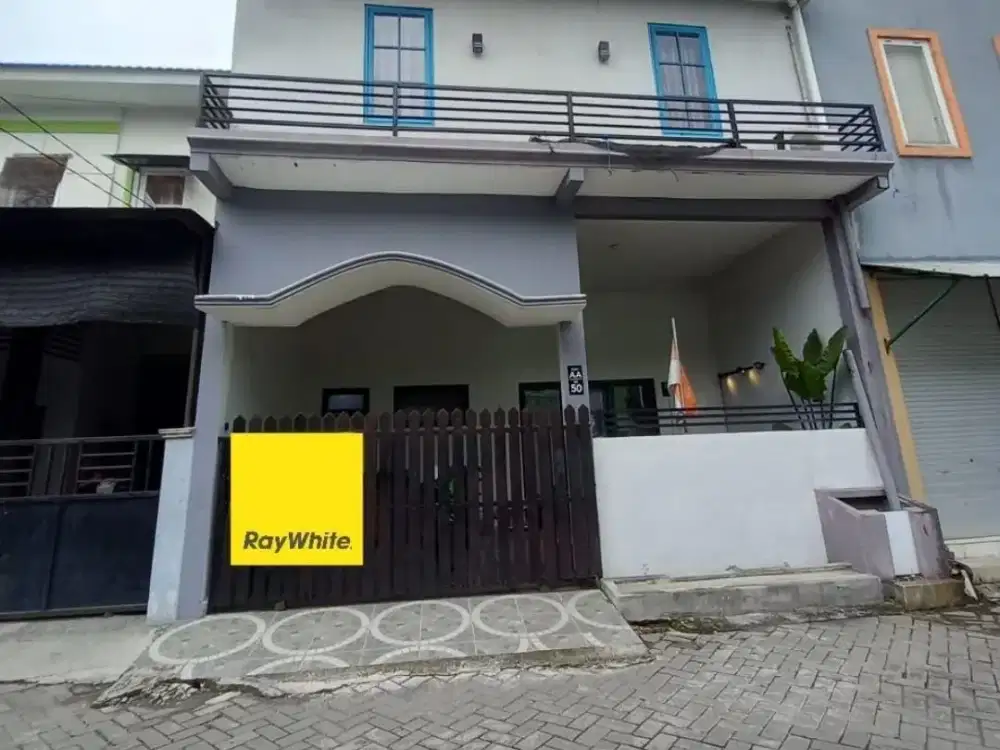 Rumah Surabaya Sebelah Timur UPN di Sentra Point