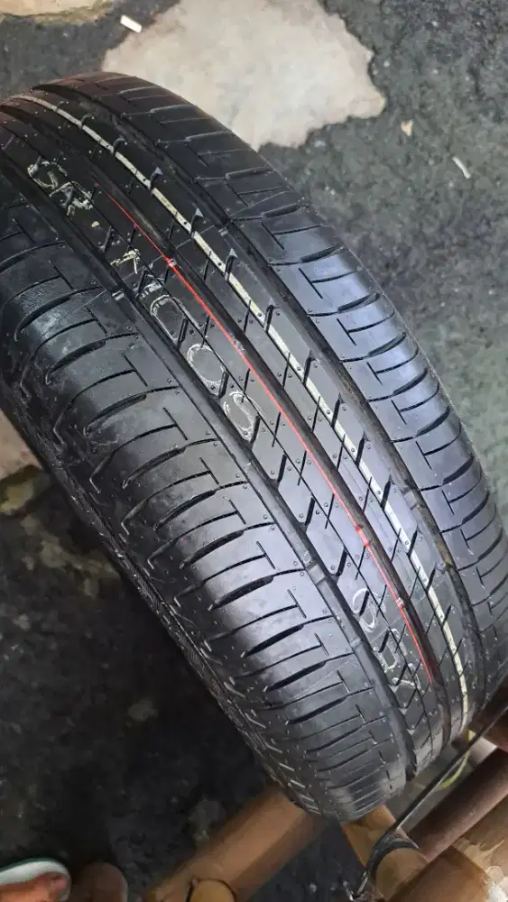 Ban 195 55 r16 bridgestone ecopia masih baru
