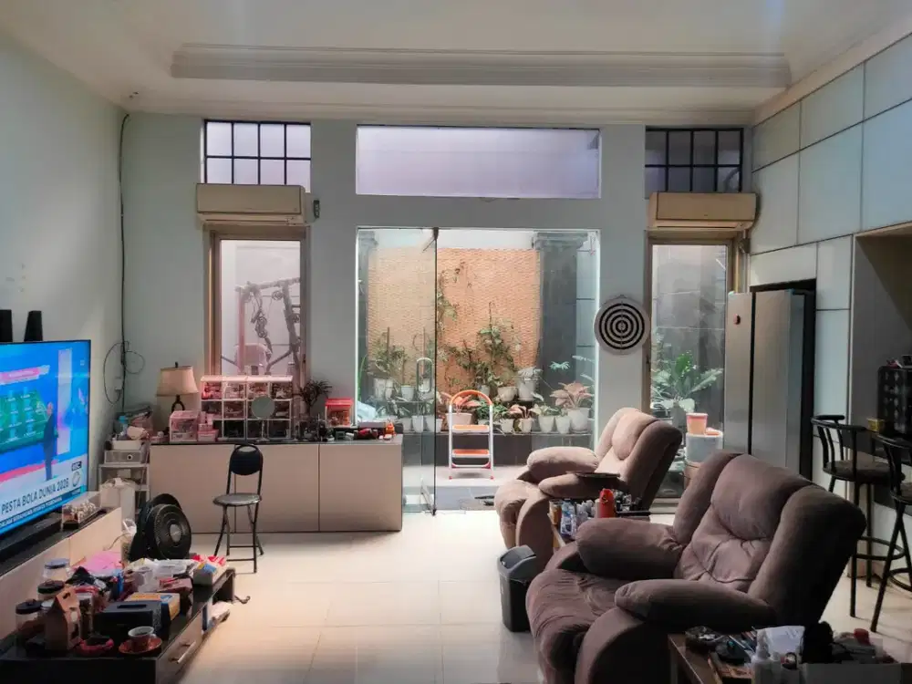 dijual rumah minimalis bagus Singgasana Pradana Bandung