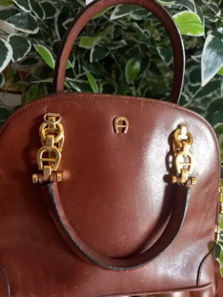 sepatu kulit asli,tas kulit asli ,harga bisa nego tipis