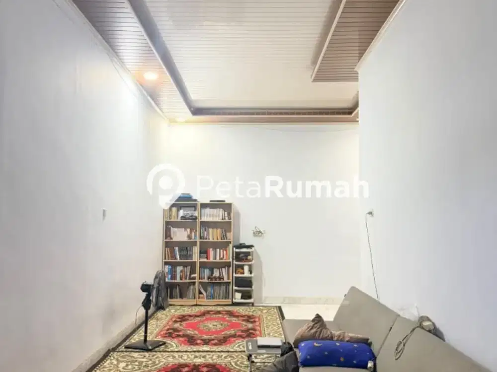 DIJUAL RUMAH JALAN METEOROLOGI VI KOMPLEK BINTANG METRO RESIDENCE 2 (HANNY)