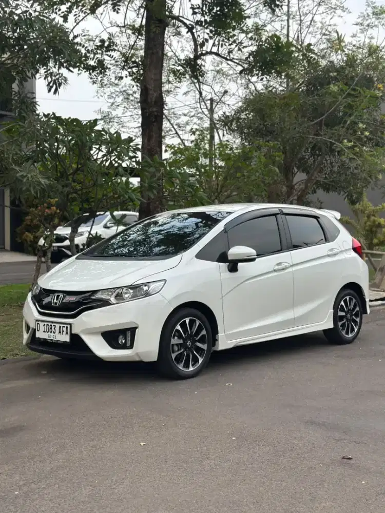 Honda Jazz RS 2017 Antik