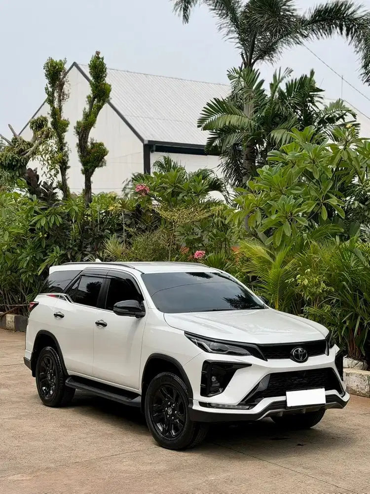 {Harga Cash} Toyota VRZ GR 2.8 Legender TSS 2025