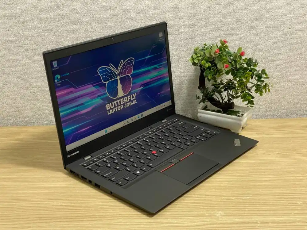 [PROMO] Lenovo Thinkpad X1 Carbon GEN 3 Core I7 8GB/256GB Body Slim