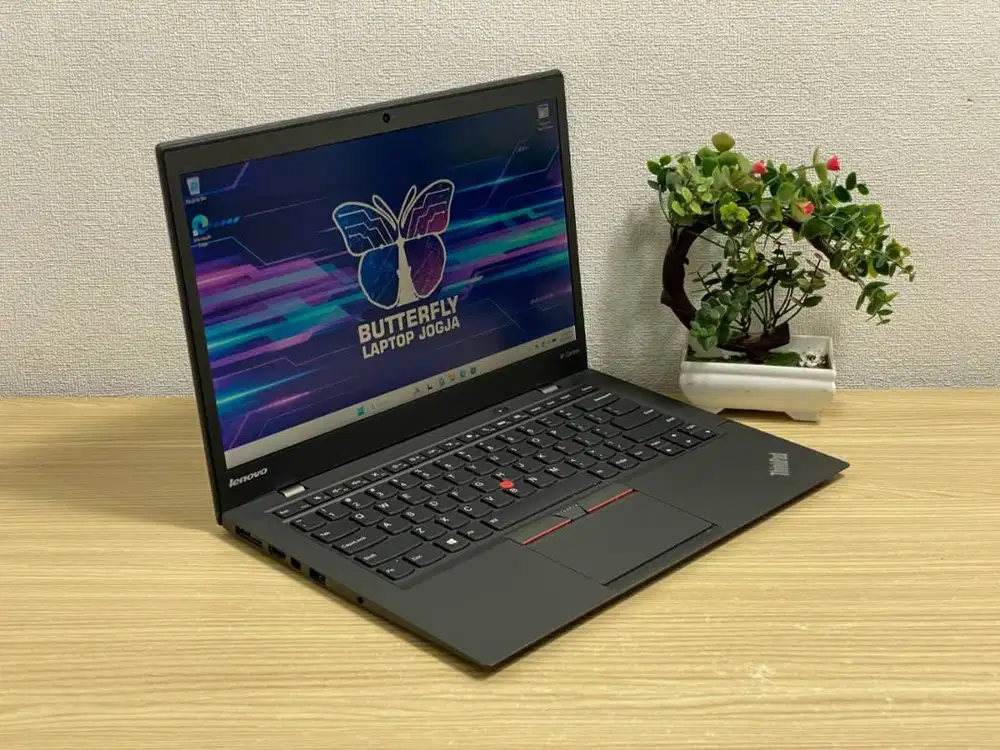 [PROMO] Lenovo Thinkpad X1 Carbon GEN 3 Core I5 SSD 256GB Body Slim