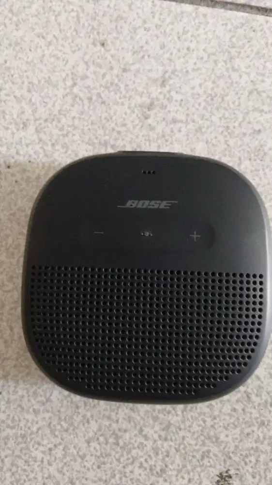 Bose soundlink micro bluetoot speaker